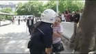 Police et manifestants se font face à Ankara